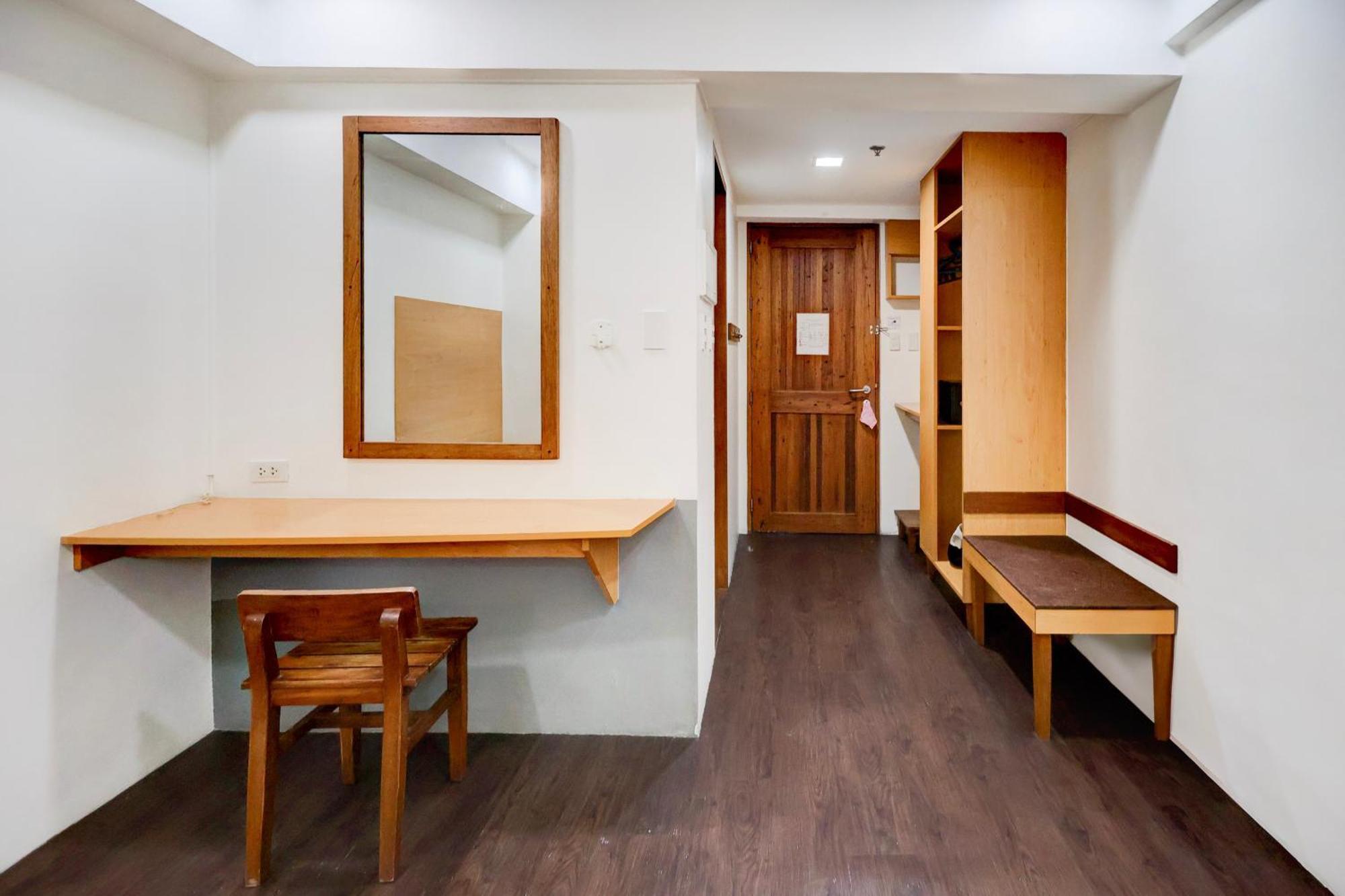 Collection O Brblock Boutique & Residences, Santa Cruz Olympia, Makati 마카티 외부 사진