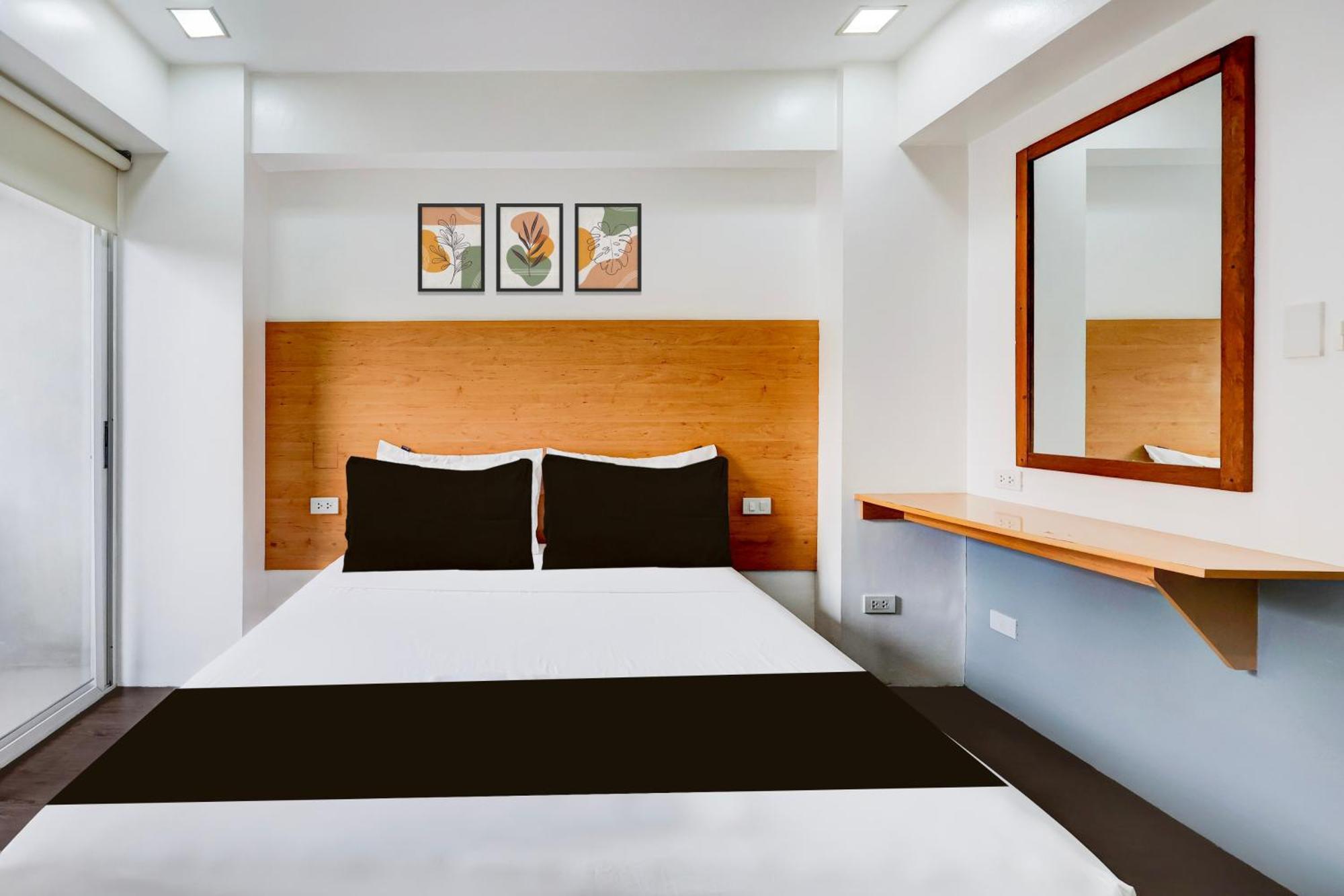 Collection O Brblock Boutique & Residences, Santa Cruz Olympia, Makati 마카티 외부 사진