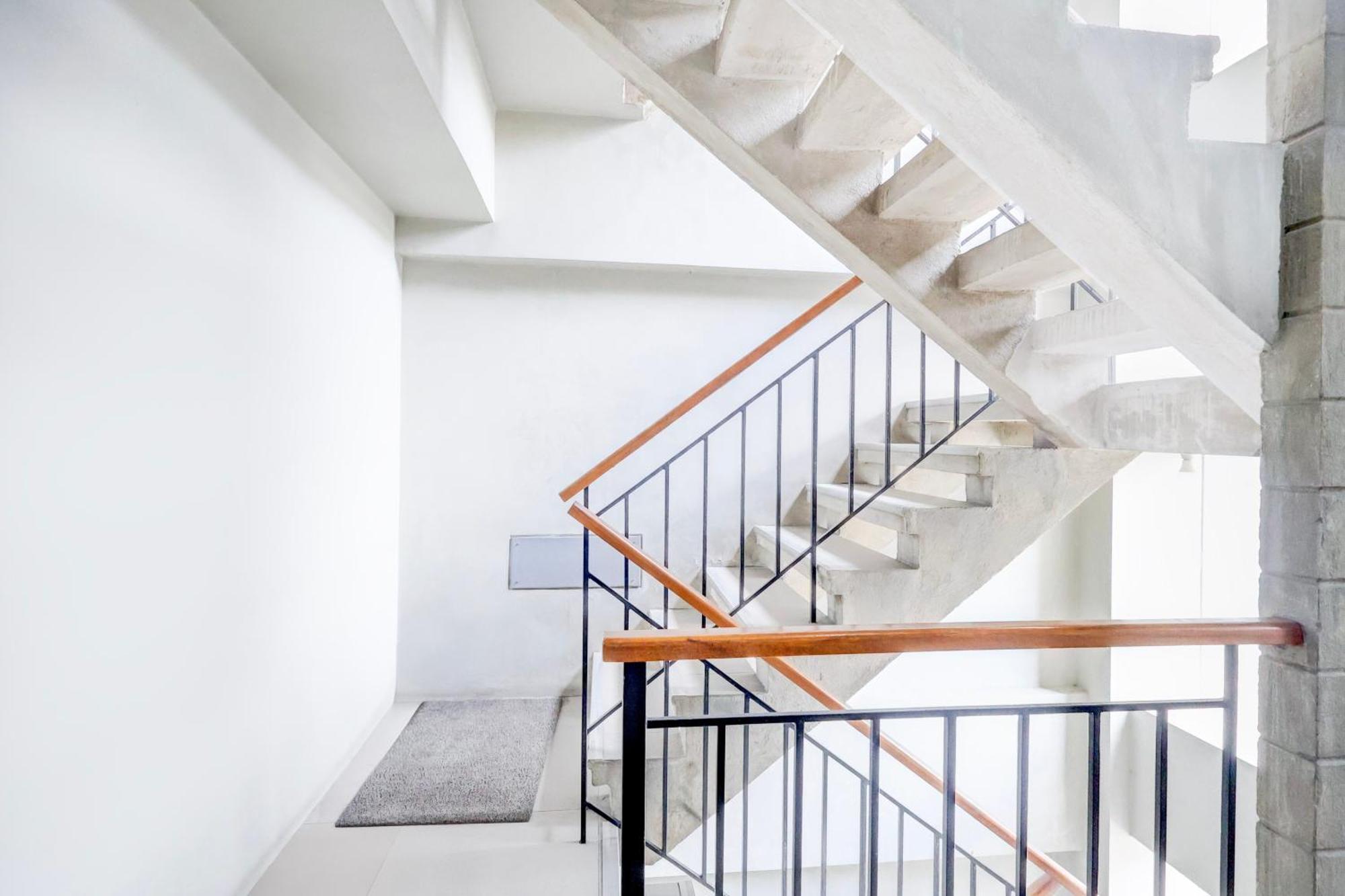 Collection O Brblock Boutique & Residences, Santa Cruz Olympia, Makati 마카티 외부 사진